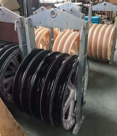 China Großer Durchmesser dreht Kabel-Flaschenzug-Block-Getriebe-Leiter-Dreiergruppen-Aluminium-Garben fournisseur